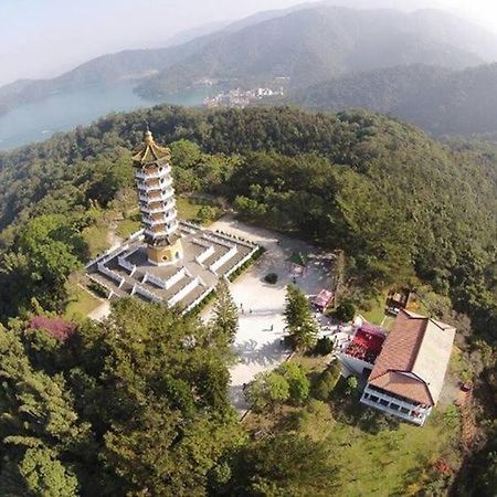 Sun Moon Lake B&B Юйчі Екстер'єр фото
